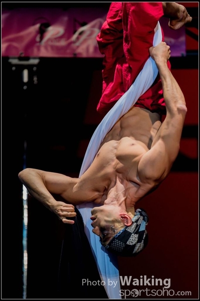 2015-11-19 Aerial Dance 0694