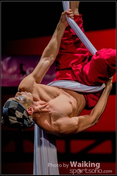 2015-11-19 Aerial Dance 0695