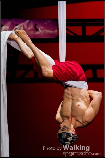 2015-11-19 Aerial Dance 0698
