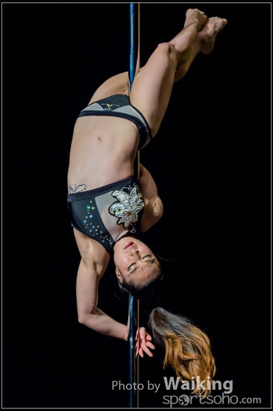 2015-11-19 Aerial Dance 0733