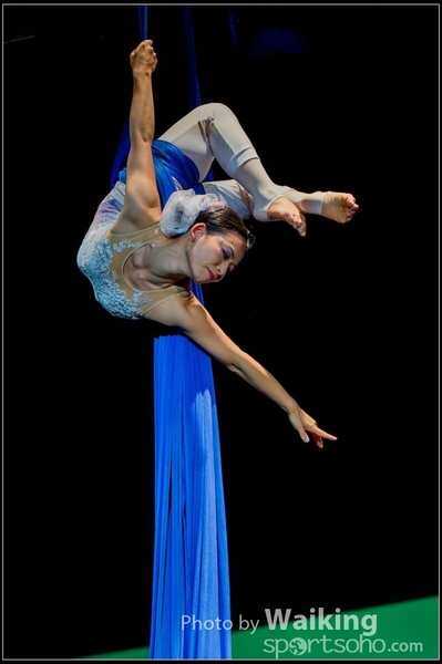 2015-11-19 Aerial Dance 0768