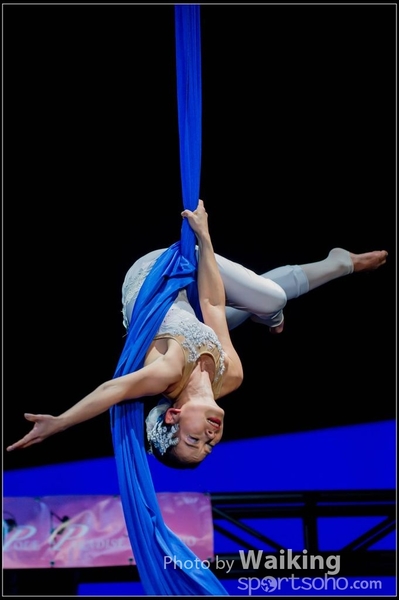 2015-11-19 Aerial Dance 0781
