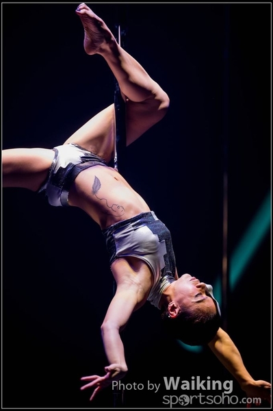 2015-11-27 Pole Dance 0075