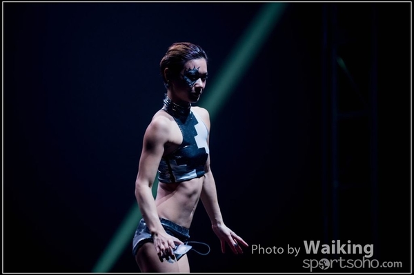 2015-11-27 Pole Dance 0078