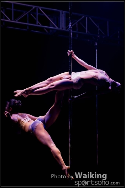 2015-11-27 Pole Dance 0101