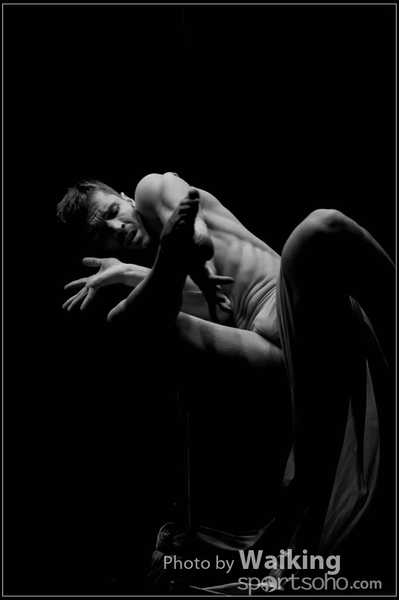 2015-11-27 Pole Dance 0129