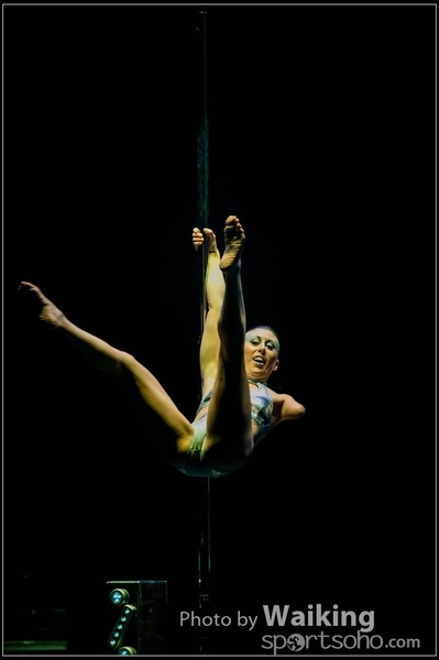 2015-11-27 Pole Dance 0167