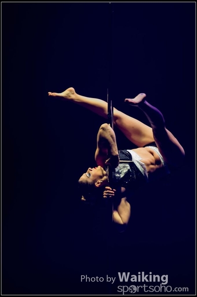 2015-11-27 Pole Dance 0183