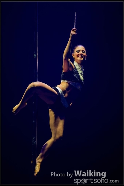 2015-11-27 Pole Dance 0185