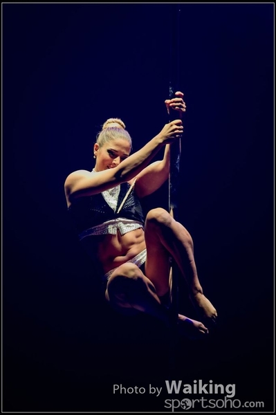 2015-11-27 Pole Dance 0187