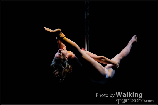2015-11-27 Pole Dance 0228