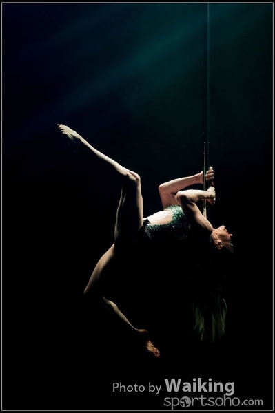 2015-11-27 Pole Dance 0237