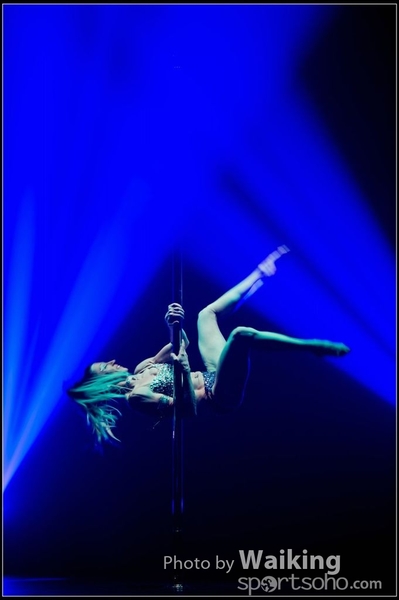 2015-11-27 Pole Dance 0255