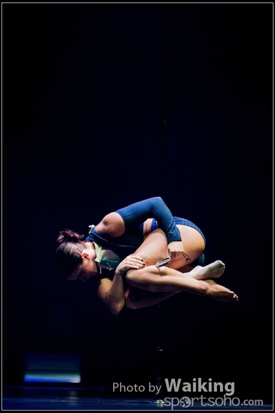 2015-11-27 Pole Dance 0262