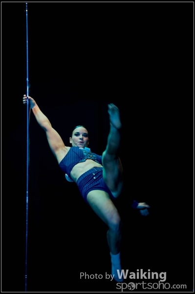 2015-11-27 Pole Dance 0270
