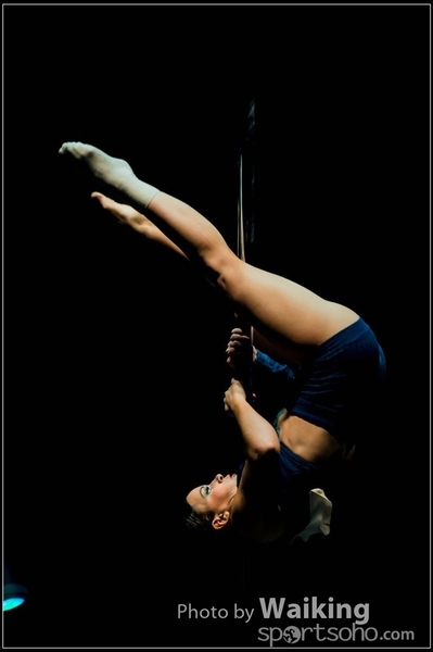 2015-11-27 Pole Dance 0275