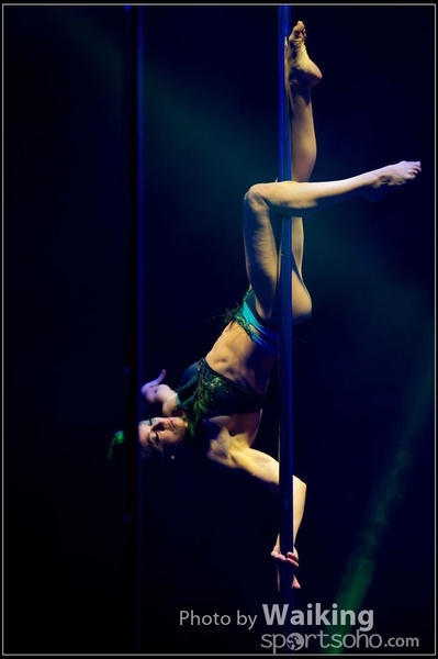 2015-11-27 Pole Dance 0300