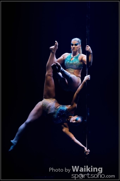2015-11-27 Pole Dance 0327