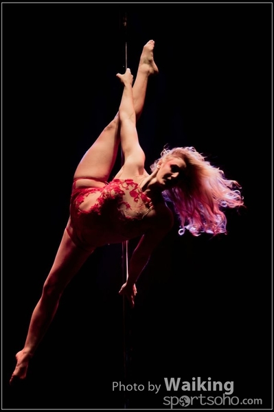 2015-11-27 Pole Dance 0346