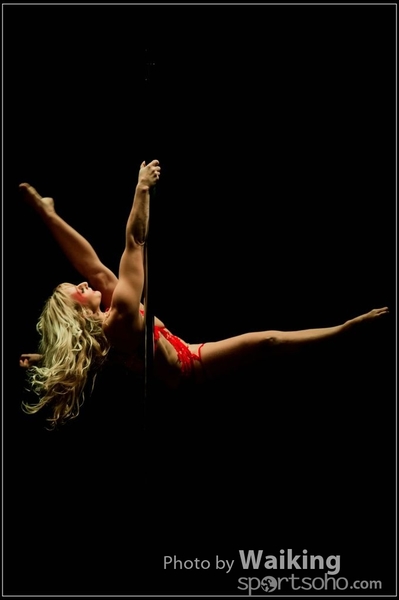 2015-11-27 Pole Dance 0348