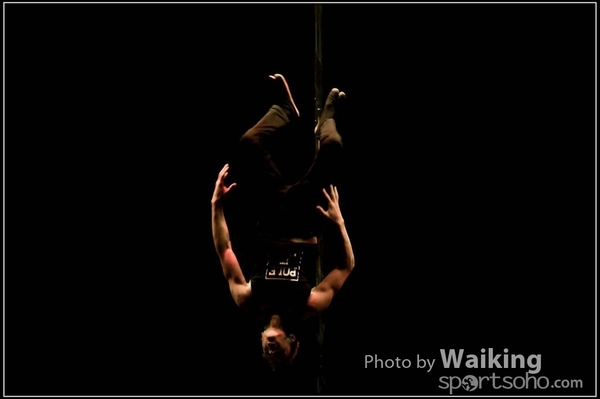 2015-11-27 Pole Dance 0363