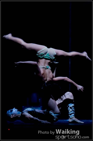 2015-11-27 Pole Dance 0405