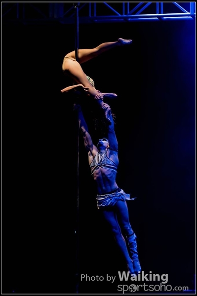 2015-11-27 Pole Dance 0407