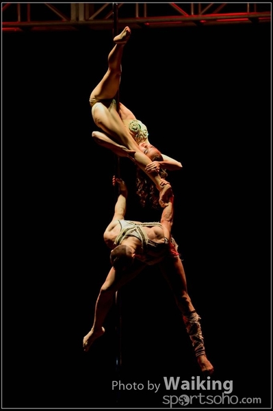 2015-11-27 Pole Dance 0409