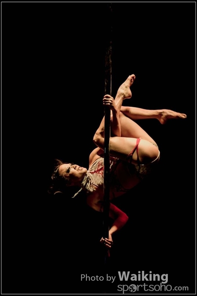 2015-11-27 Pole Dance 0432