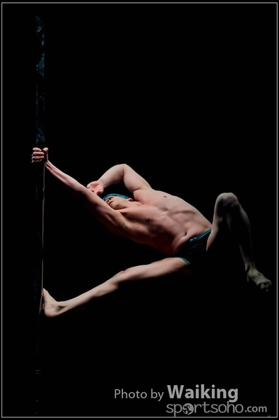 2015-11-27 Pole Dance 0437