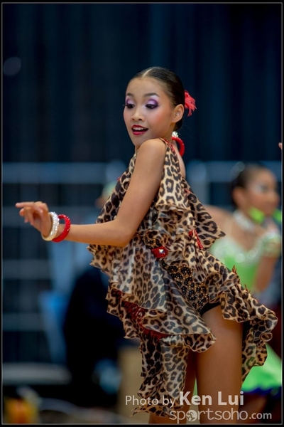 20151120Dance110
