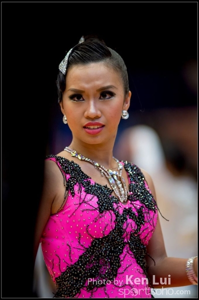 20151120Dance358