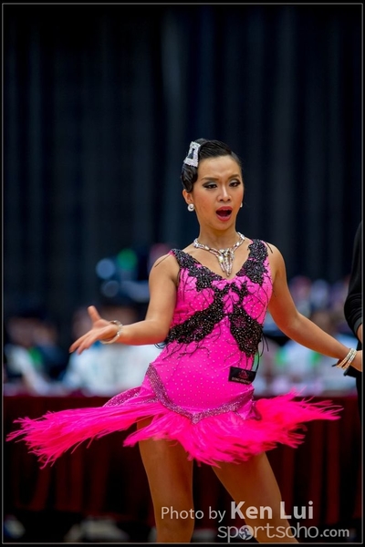 20151120Dance359