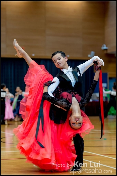 20151120Dance205