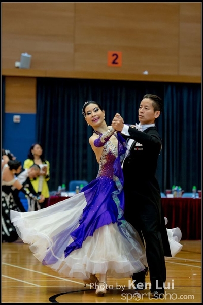20151120Dance250
