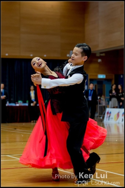 20151120Dance342