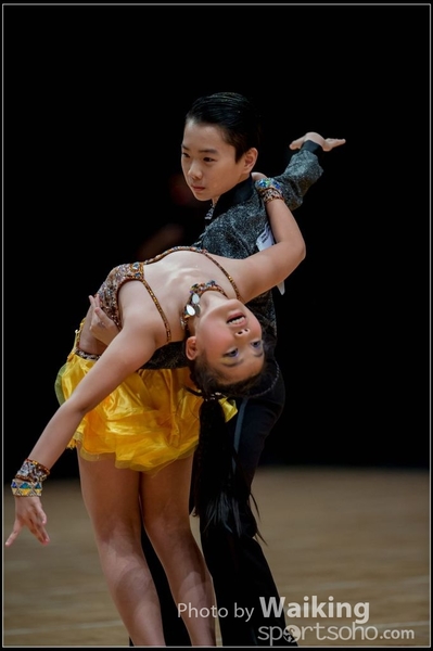 2016-01-02 No. 1 Dance 0078