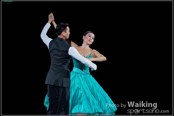 2016-01-03 No. 1 Dance 0383