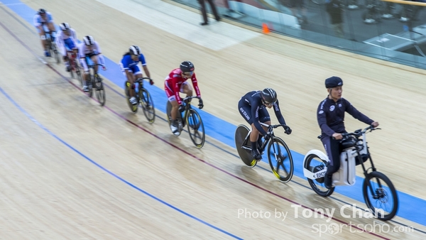 Cycling 074