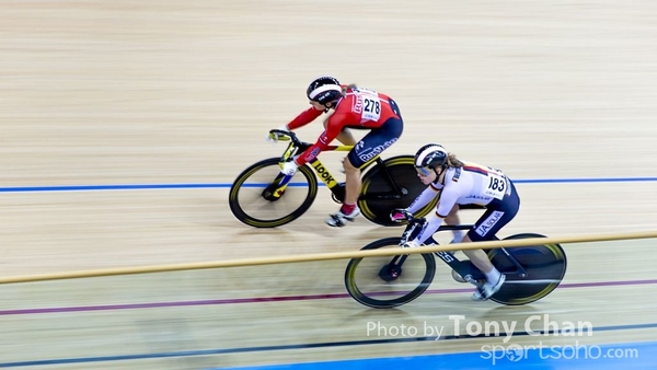 Cycling-A044