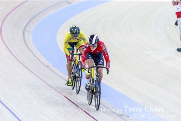 Cycling-A167