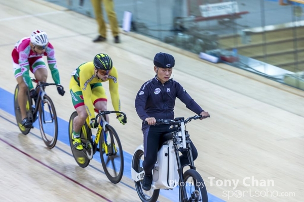 Cycling-A199