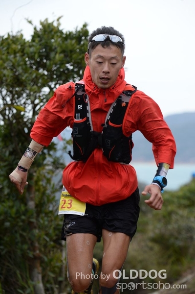 HK100 (145)