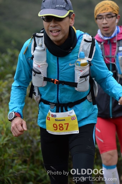 HK100 (779)