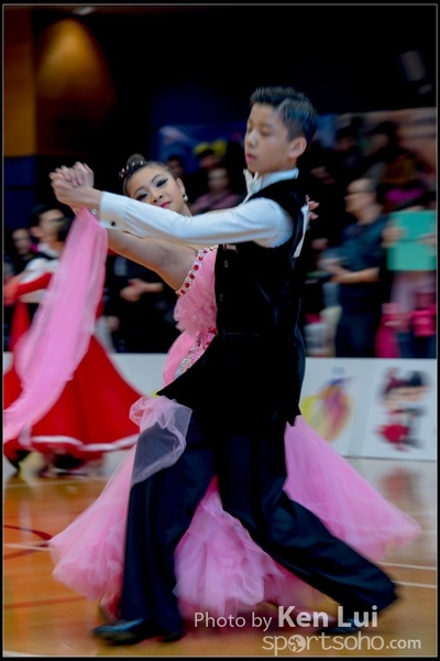 2016028Dance 2049