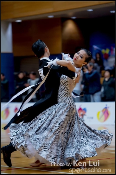 2016028Dance 2200