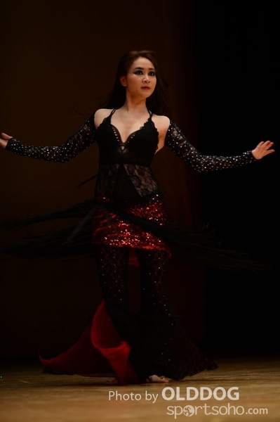 Belly Dance (252)