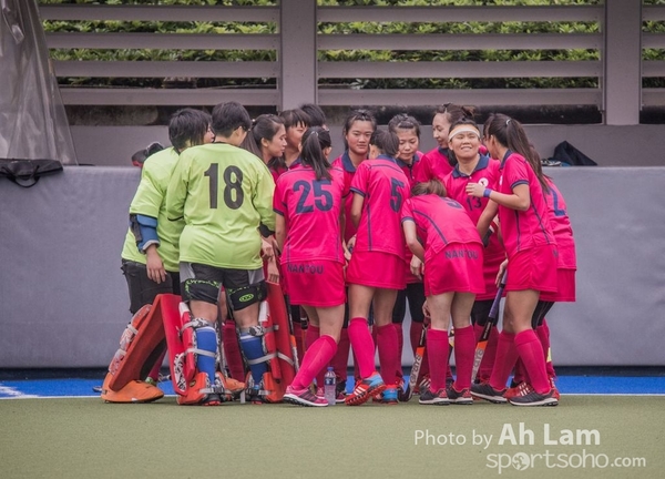 Women\'s Hockey (1)