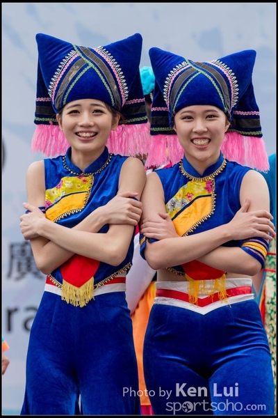 2Folk Dance