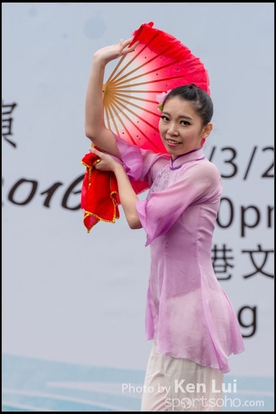 30Folk Dance